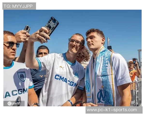 马赛加速争夺戈梅斯英超豪门能否被法甲劲旅截胡